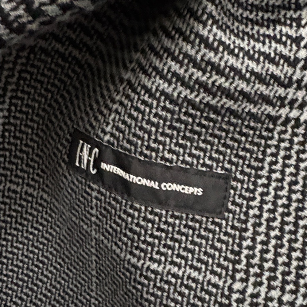 Men's Gray Plaid Coat - Picture 4 of 5